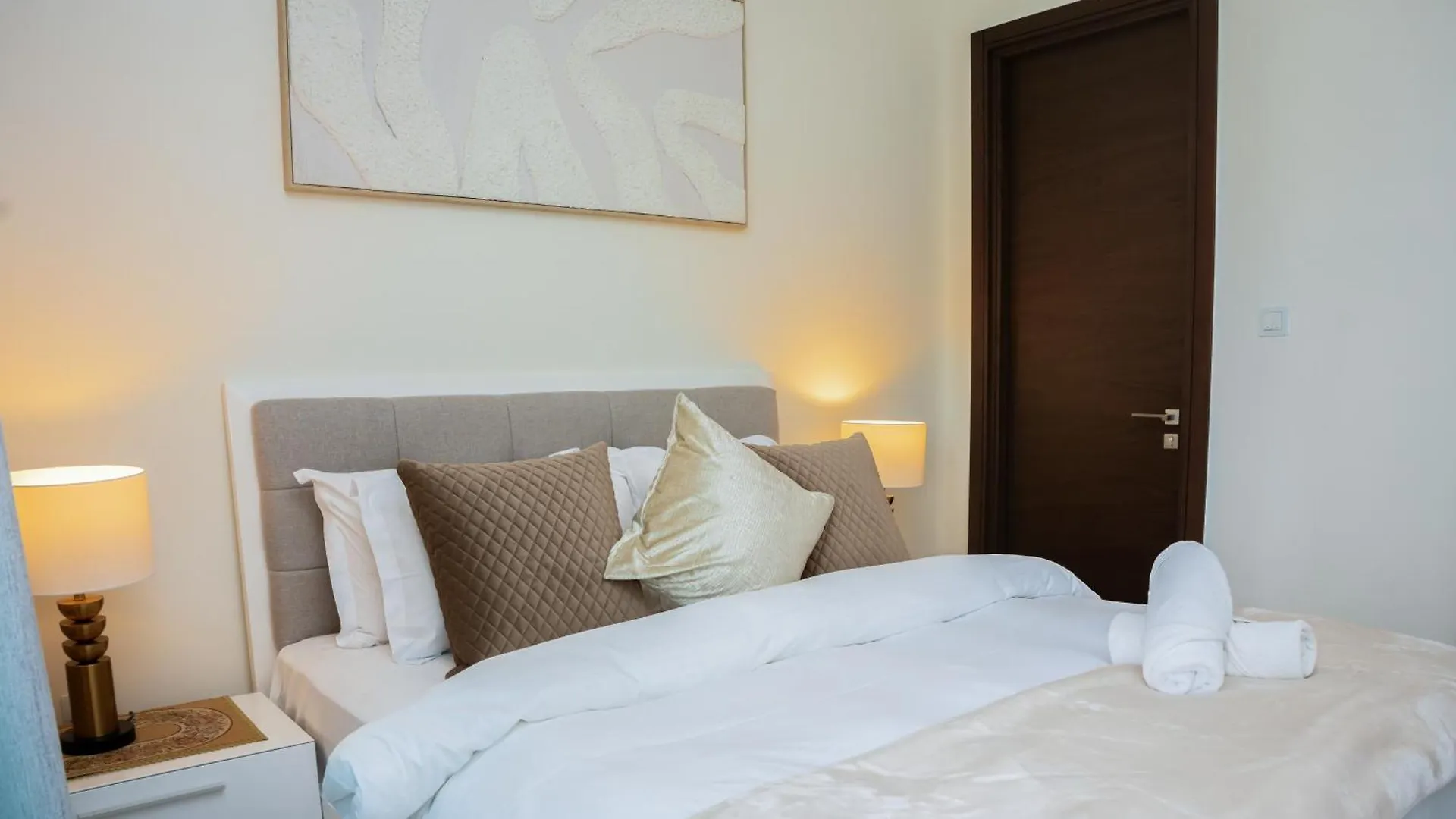 Stylish 1Br Retreat Perfect For Couples Apartment Dubai